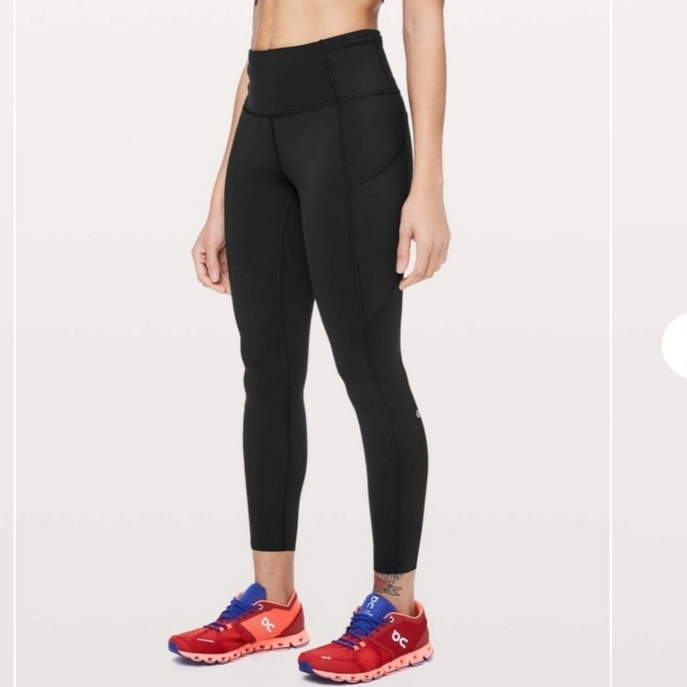 Lululemon Fast & Free Tight Leggings Nulux 25" in Black Size 2